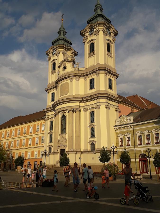Kodaly Apartman Eger Exterior photo
